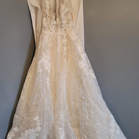Ezoani/NILE/Color Beige, Wedding Gown - Picture 6 of 8